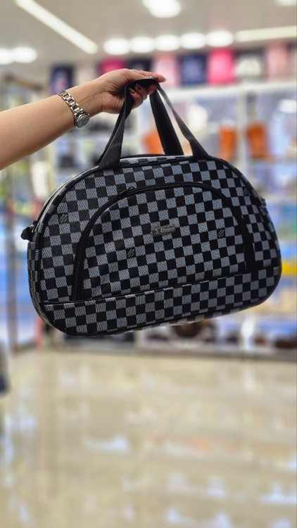 کیف چهارخونه